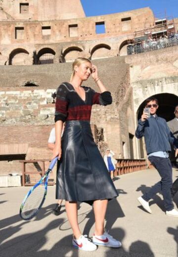 Sharapova entrena en el Coliseo de Roma