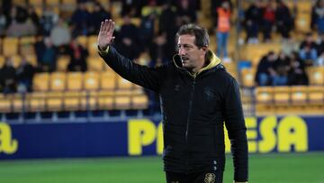 10/12/22 PARTIDO SEGUNDA DIVISION
VILLARREALB VILLARREAL B FILIAL - TENERIFE
LUIS MIGUEL RAMIS