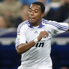 Italy issues international arrest warrant for Brazilian Robinho