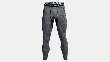 Rebajas en Under Armour: ropa de hombre al 50% más un 20% extra