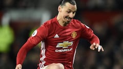 Zlatan Ibrahimovic not given new deal by Manchester United