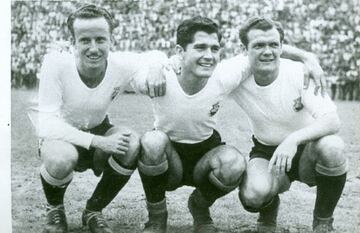 En el Mundial de Francia 38, Cuba participó en su primer mundial y mediante Héctor Socorro logró su primer gol en el duelo ante Rumania.