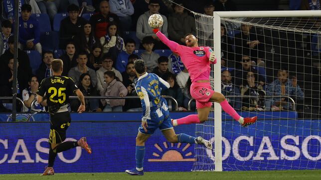 Cerrar la portería, el otro reto del Depor
