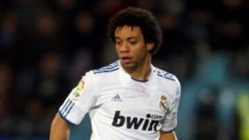 Marcelo, dando un pase.