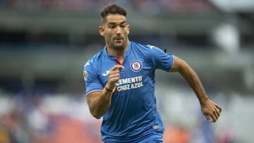 Colón reconoce negociaciones con Cruz Azul por Cauteruccio