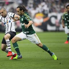 La movida que podría remecer a Brasil: Valdivia y Sampaoli