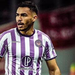 El nuevo estatus de Suazo: esto hizo en el camarín de Toulouse