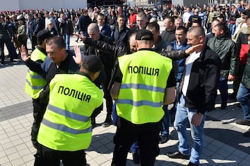 El Olímpico de Kiev se empieza a preparar para la final de la Champions