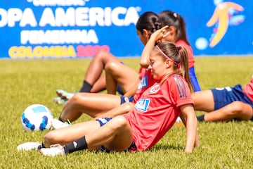 Tras el partido ante Bolivia y aprovechando la jornada de descanso, la Selección Colombia Femenina entrenó con miras al partido ante Ecuador en la Copa América Femenina