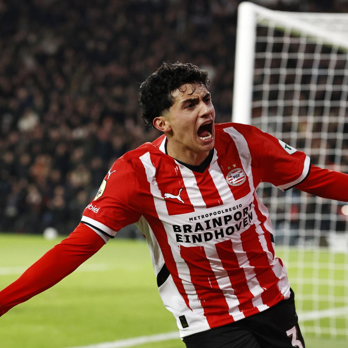 América va por defensor del PSV Eindhoven - AS México