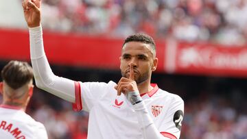 En-Nesyri, durante un partido.