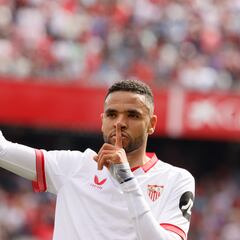 En-Nesyri roza el Olimpo de Nervión