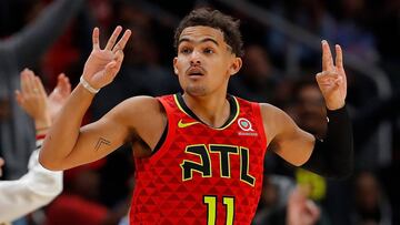 Trae Young, tras anotar un triple frente a San Antonio Spurs.