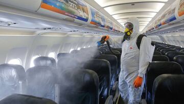 Sánchez anuncia planes para turismo y automoción: "Ahora toca poner el país en marcha"