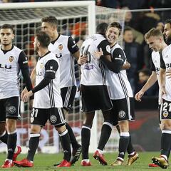 Vietto lleva al Valencia a cuartos con una exhibición y hat-trick