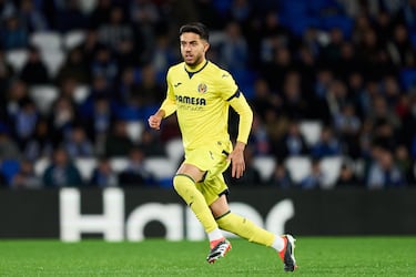 En verano de 2023 fichó por el Villarreal, donde comenzó en las categorías inferiores hasta escalar al primer equipo, donde juega actualmente.