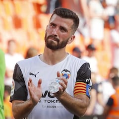 Competición sanciona a Gayá con cuatro partidos