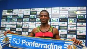 Jebor en su presentación con la Ponferradina.