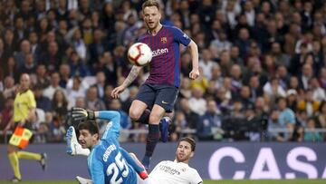La imagen del gol de Rakitic la pasada temporada en el Bernabéu.