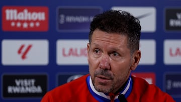 Simeone, en sala de prensa. / Aitor Martín.