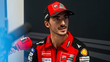 Bagnaia atiende a los medios en Aragón.