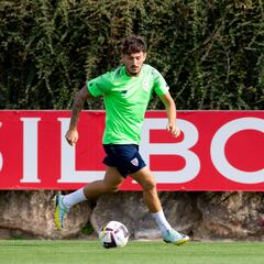 Vencedor espera engancharse al tren