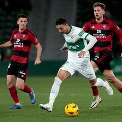 Óscar Plano, adiós a la temporada con su renovación en el aire