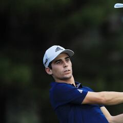 Niemann erra en el final de la ronda y se aleja del líder