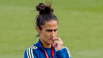 ZURICH (SUIZA), 22/07/2025.- La seleccionadora española de fútbol femenino, Montse Tomé, durante el entrenamiento celebrado este martes en el estadio Letzigrund de Zurich, en la víspera del partido de semifinales de la Eurocopa ante Alemania. EFE/ Ana Escobar