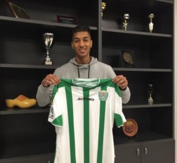 El futbolista azerbaiyano Freddy Silvestre ficha por el Córdoba procendente del Granada.