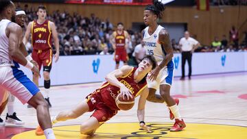 Mario Saint-Supéry, ante Francia.