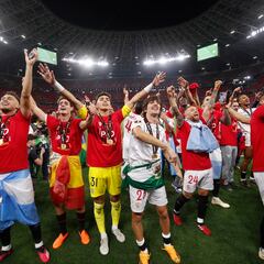 Con Madrid y Sevilla no basta