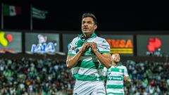 Eduardo Aguirre celebra su gol contra los Tigres