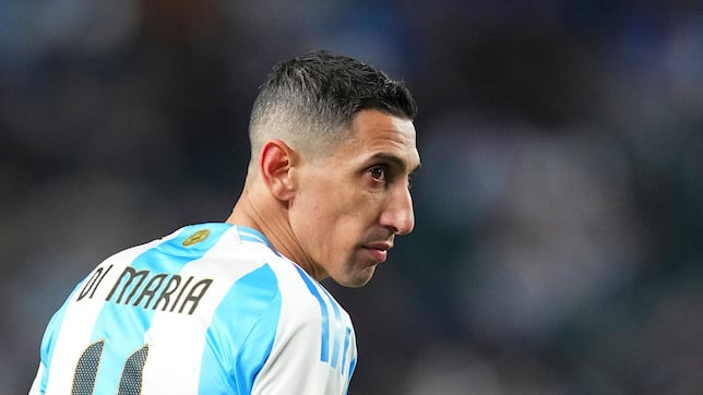 Cascada de retiradas internacionales