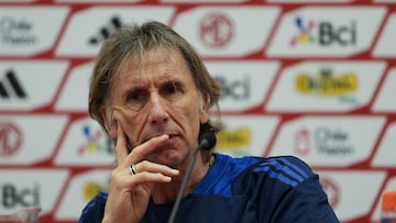 Chile's Argentine coach Ricardo Gareca looks on during a press conference in Santiago on March 18, 2025, ahead of the FIFA World Cup 2026 qualifier football match against Paraguay. (Photo by RODRIGO ARANGUA / AFP)