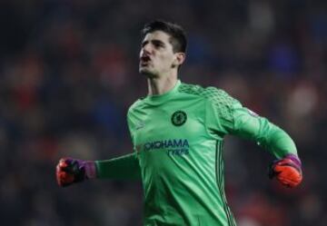 Actualmente es jugador del Chelsea.