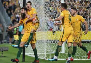 Australia 3-1 Honduras World Cup play-off: goals, match report, as it happened