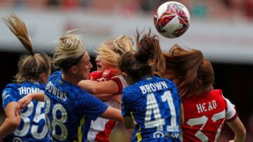 Todas quieren el bal¨®n en el Arsenal-Chelsea