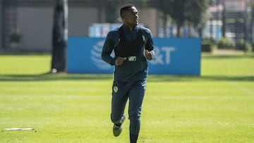 Renato Ibarra continues to train during Covid-19 pandemic