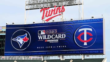 As they prepare for the wild-card series showdown, the Blue Jays and Twins have set their 26-man rosters and with that, it’s time to take a look at them.