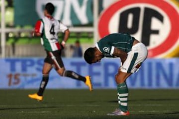 Ronnie Fernández se lamenta tras la goleada que sufrió Wanderers.