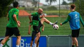 Ekain Zenitagoia, delantero del Racing.