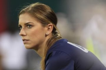 Alex Morgan tiene un perfil perfecto que encanta a los aficionados del mundo.