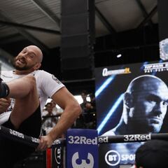 Tyson Fury prepara su combate contra Dillian Whyte
