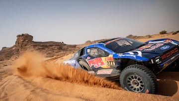 Una sanción deja sin victoria a Roma y Sainz se recupera