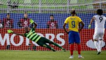 Ecuador se va perdiendo el primer tiempo 3-0 frente a Bolivia 