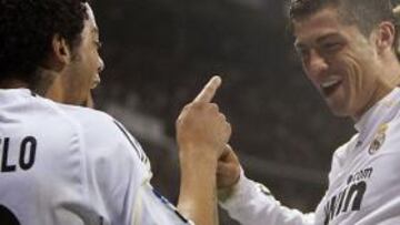 <b>DESTACÓ MARCELO.</b> El brasileño Marcelo fue el mejor del Madrid, dio el pase en el gol a Cristiano y el portugués se lo agradeció.