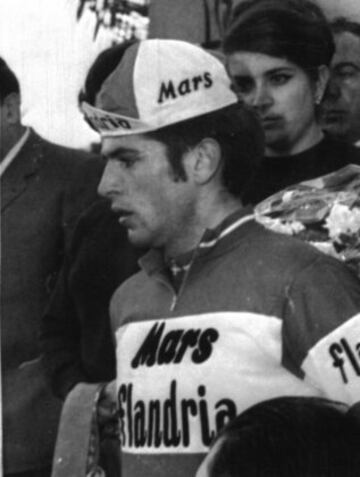 En marzo de 1971, Jean-Pierre Monseré chocó contra un coche en el Gran Premio de Rétié que le provocó la muerte. Tenia tan solo 22 años.