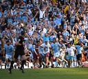 Invasión de alegría en el Ettihad por el título del Manchester City