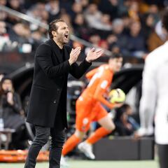 Baraja: “No he querido mirar el lanzamiento de Kluivert”